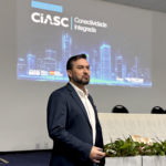 CIASC leva soluções de conectividade a gestores municipais em Blumenau